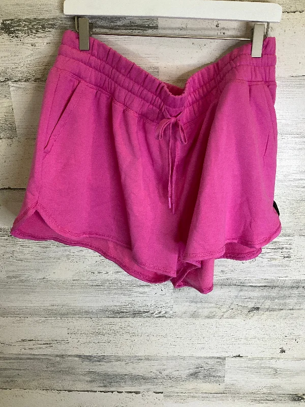 Pink Shorts Champion, Size 20