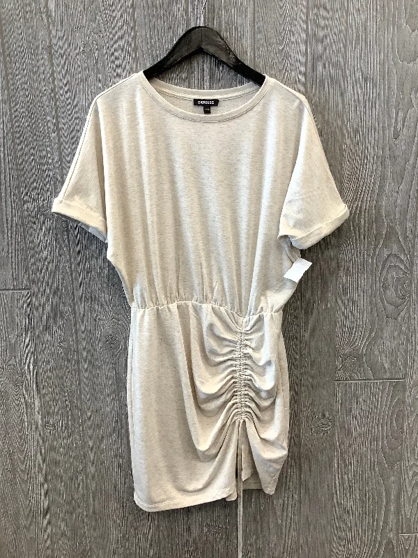 Dress Casual Short By Express In Cream, Size: M